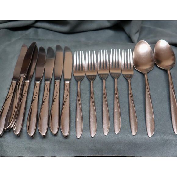 West Bend OHS91 Stainless Flatware 14 Pc - Picture 1 of 5
